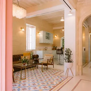 https://tinja-bnb.hotelssaintjulians.com