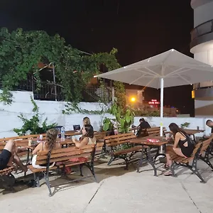 https://hostel-k13.albaniahotels.org
