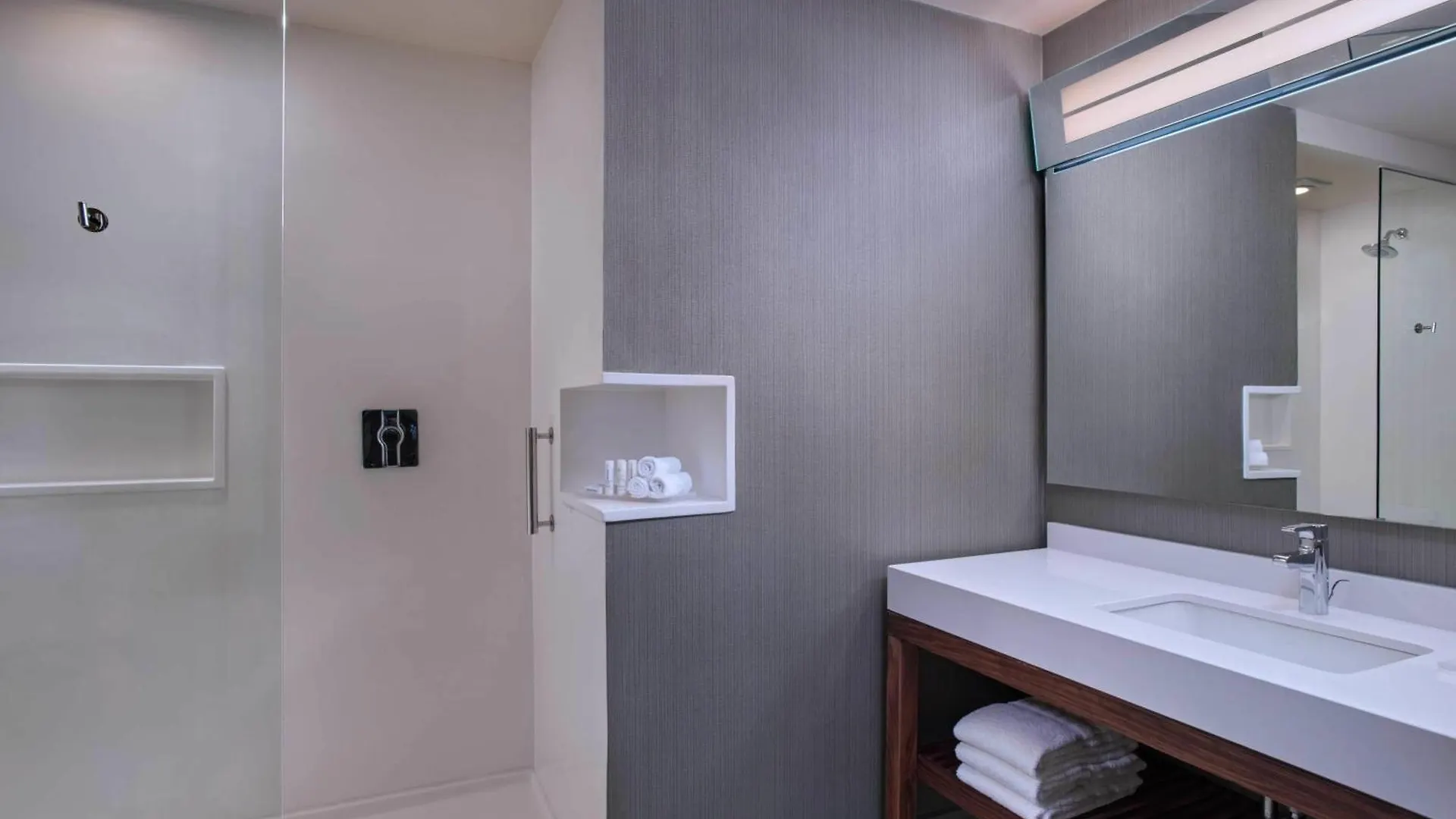 Hotel Courtyard By Marriott Guatemala-Stad