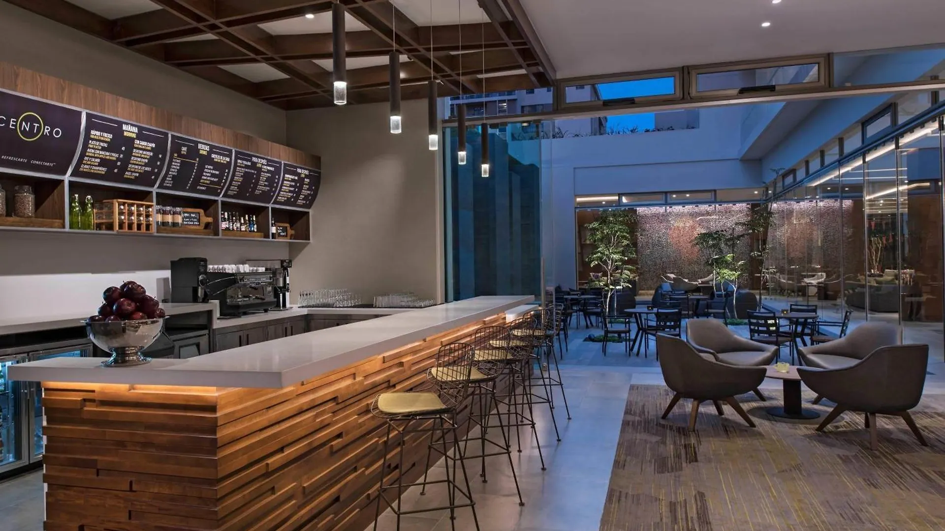 Courtyard By Marriott Guatemala City 5*,  Guatemala